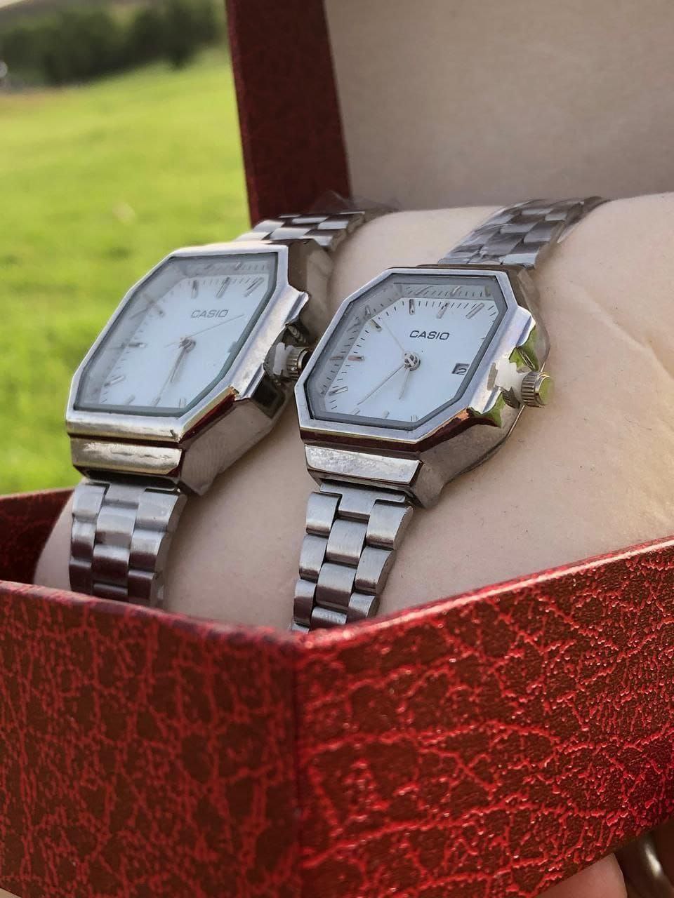 طقم ساعات زوجية